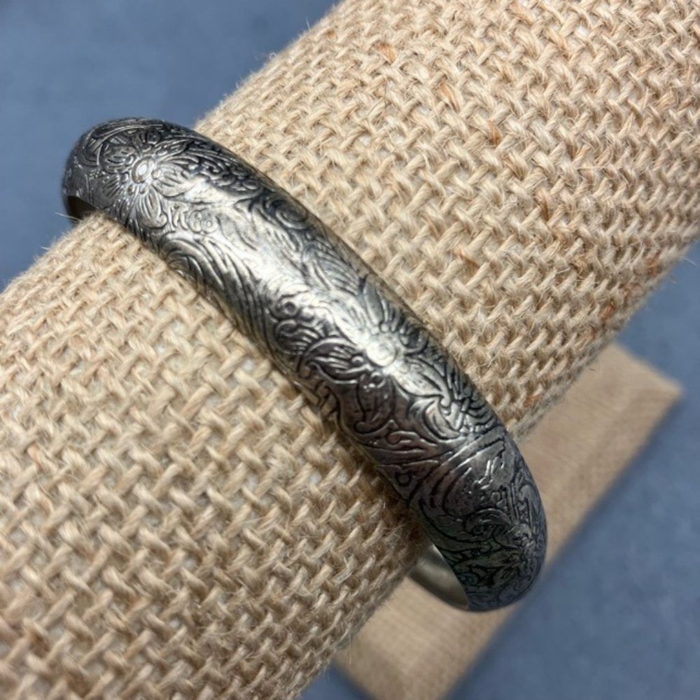 Bangle Bracelet Antiqued Silver Floral Curved Retro Soft Girl Granny Cottage